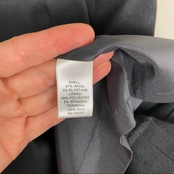 Banana Republic NWT Black Wool Sleeveless Dress Size 0 Petite - Picture 9 of 9